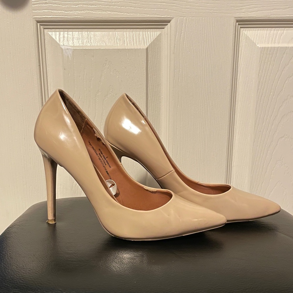 Mossimo Nude Heels